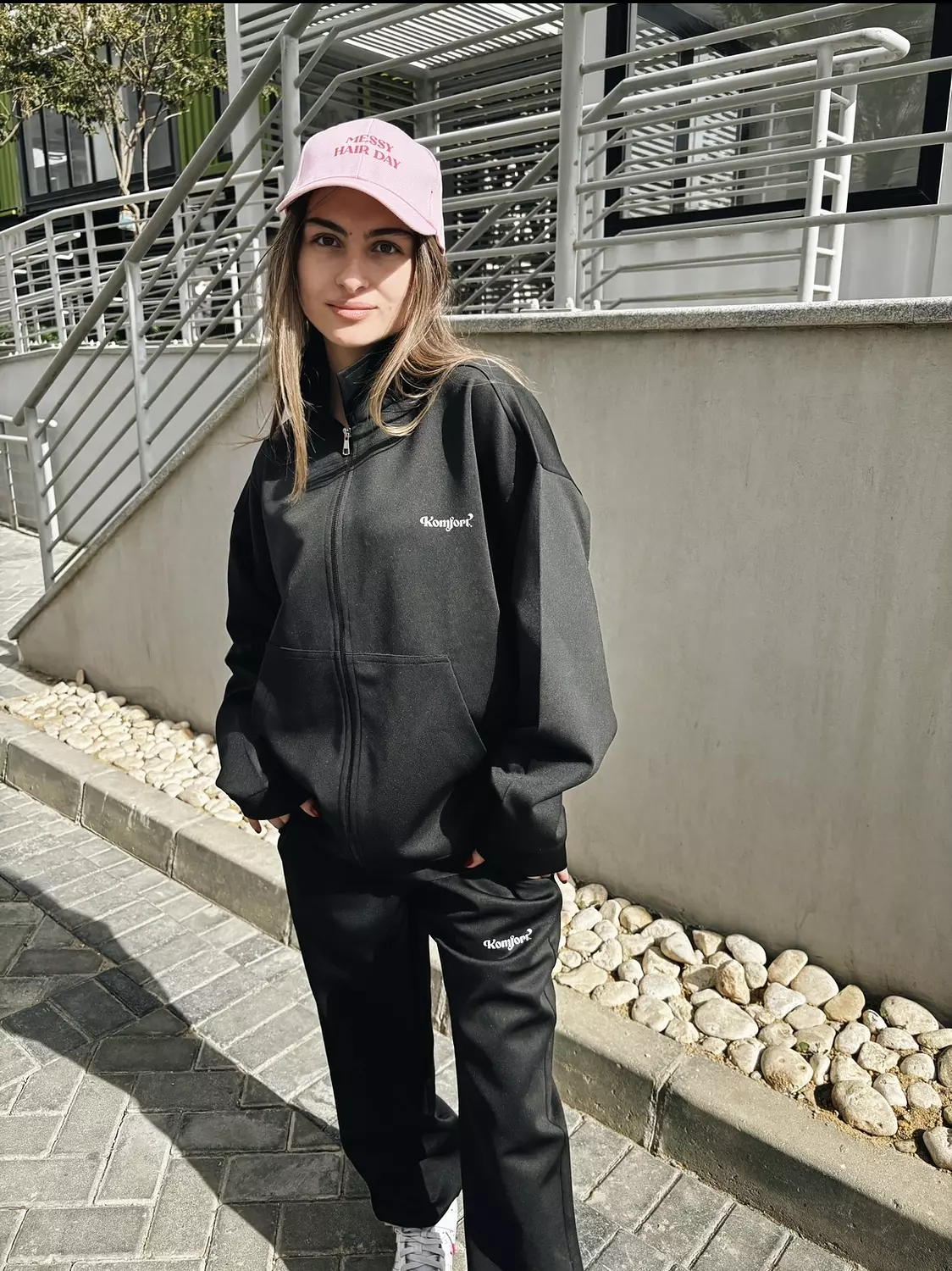 Komfort black tracksuit  2