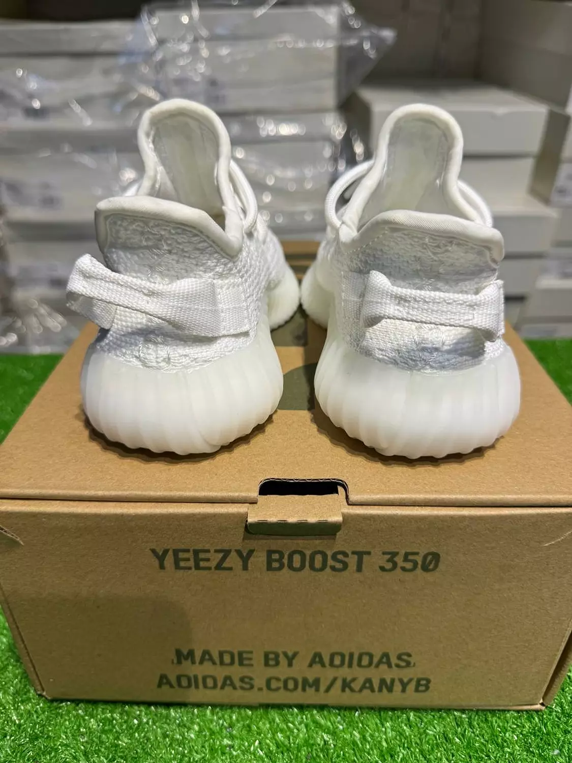 Adidas Yeezy Boost 350 4