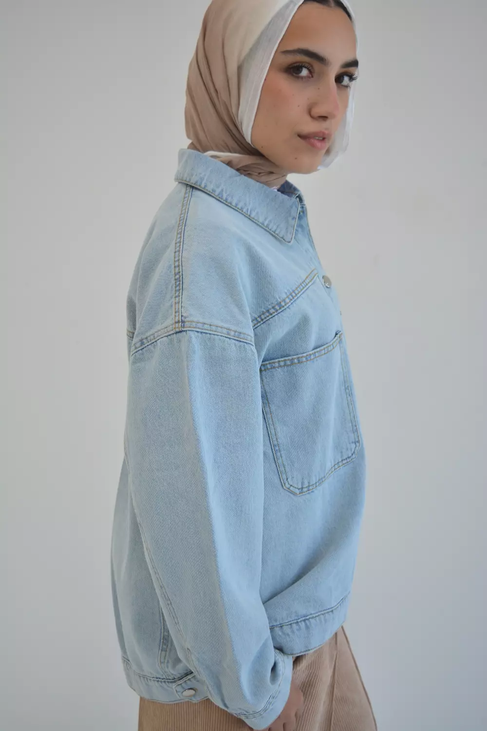 ALL TIME FAVORITE Denim Jacket  3