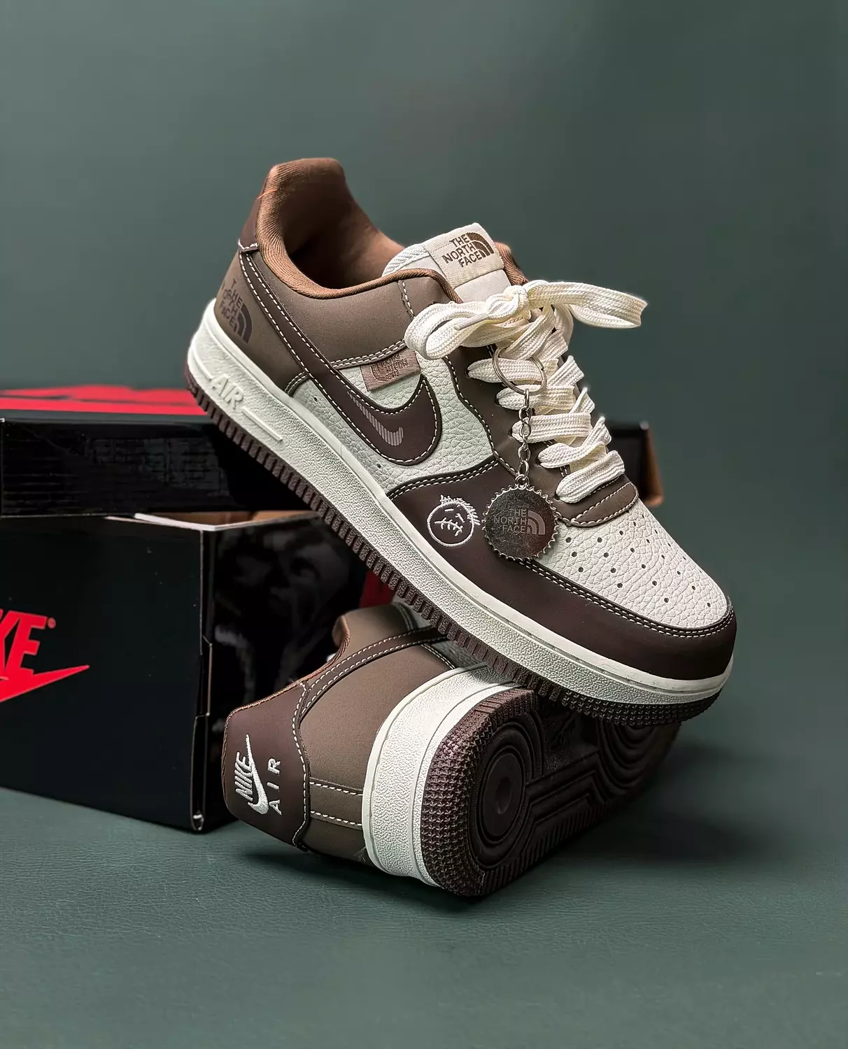 Nike Air Force 1 x The North Face 1