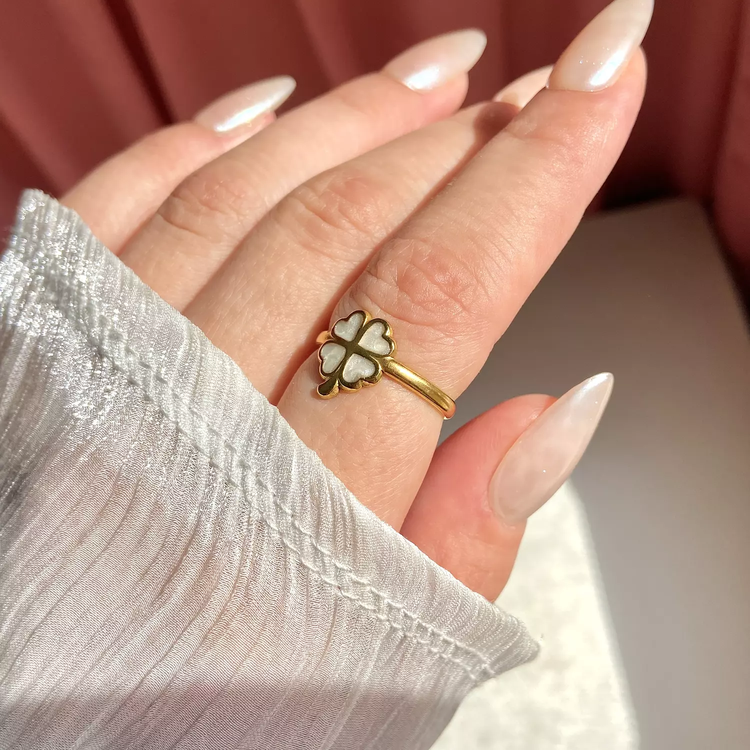 White flower stainless steel ring🍀 image