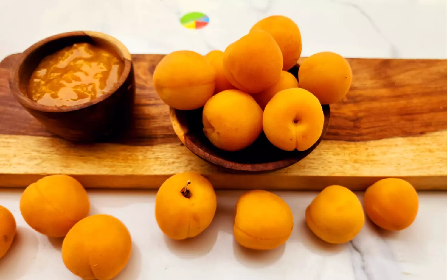 Apricot jam image