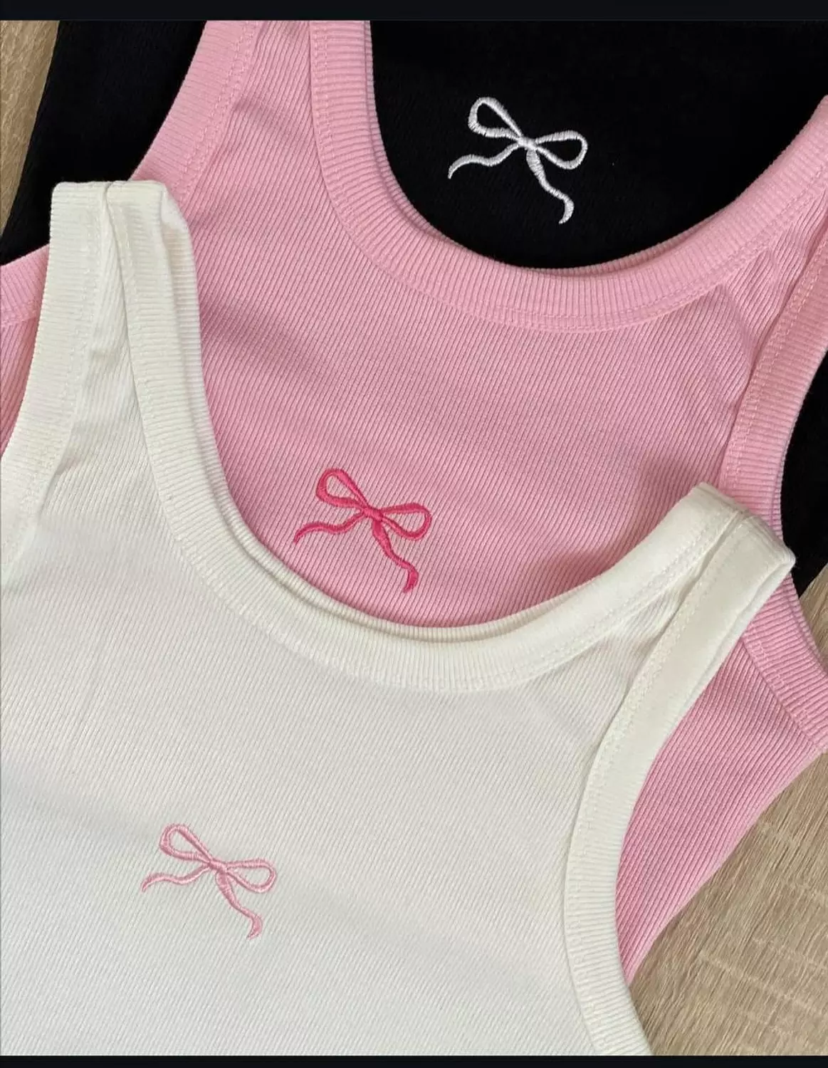 Bow Undershirt image