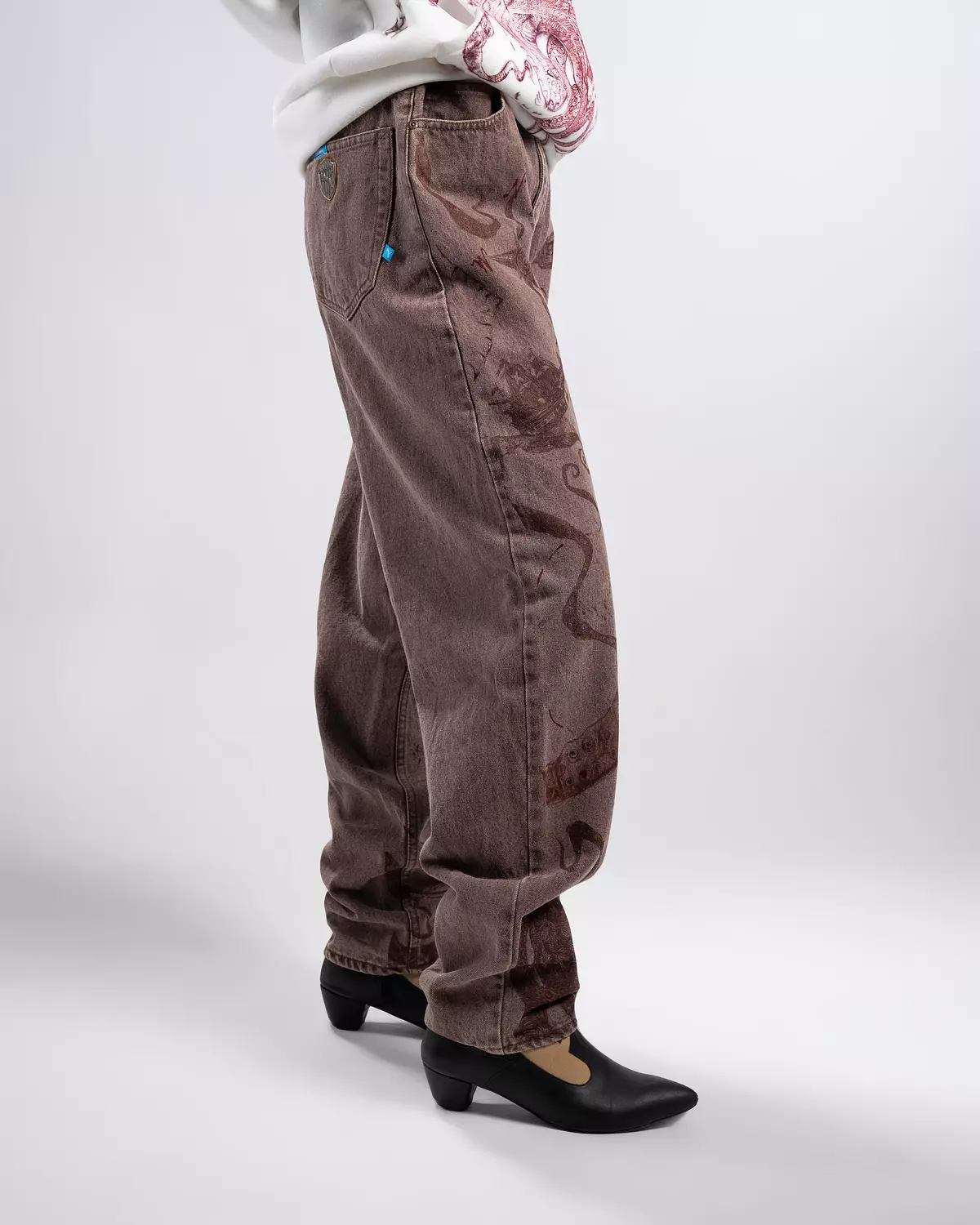 “ BlackSail” 1of 1 hand-printed & painted denim pants 4