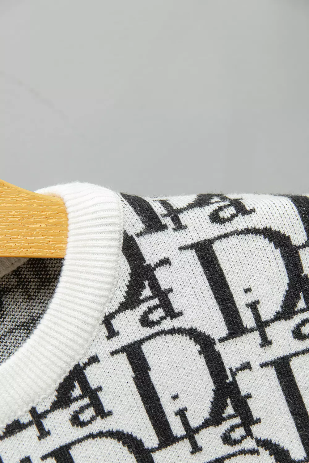 CHRISTIAN DIOR PULLOVER / 1525 6