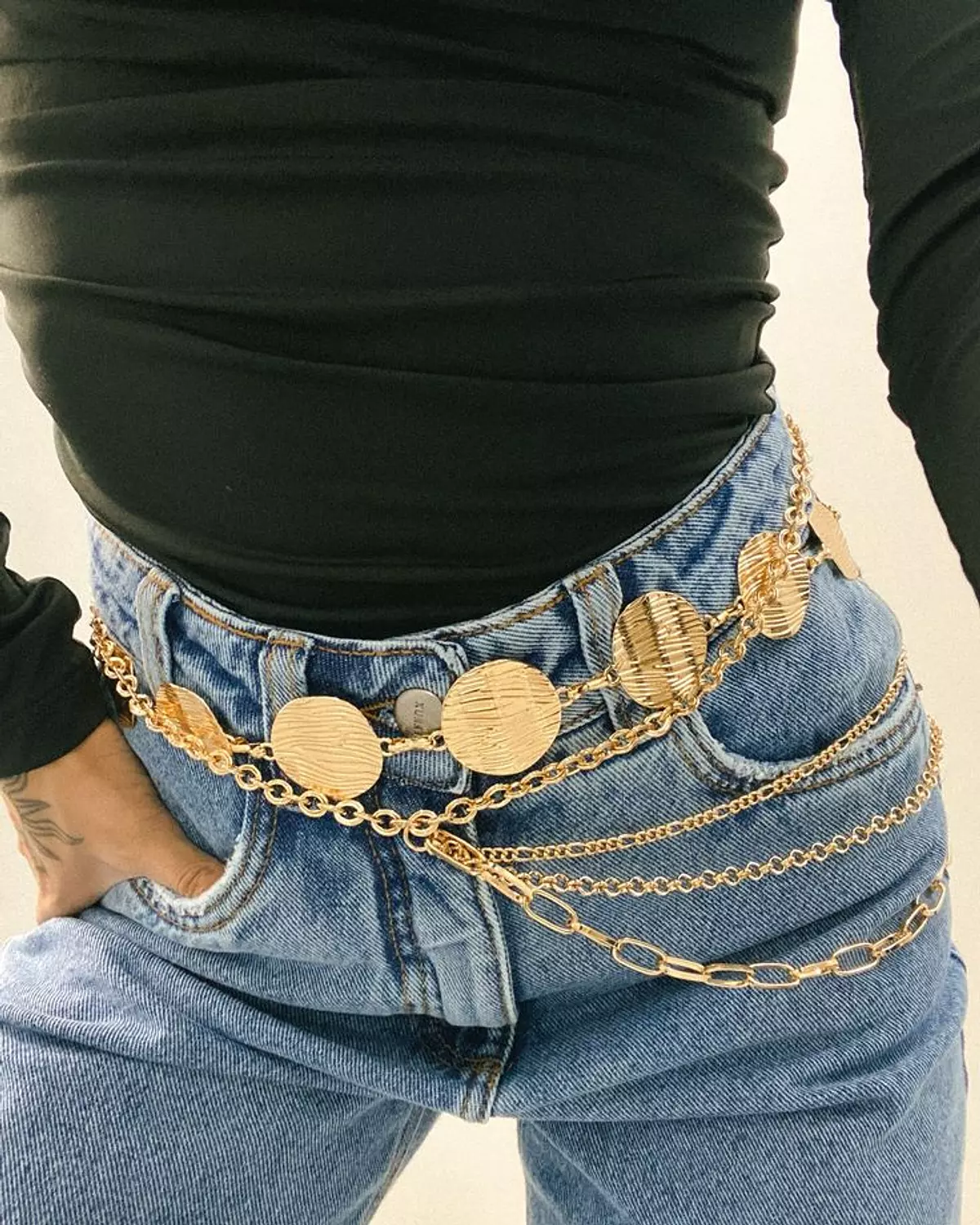 <p>belts</p>