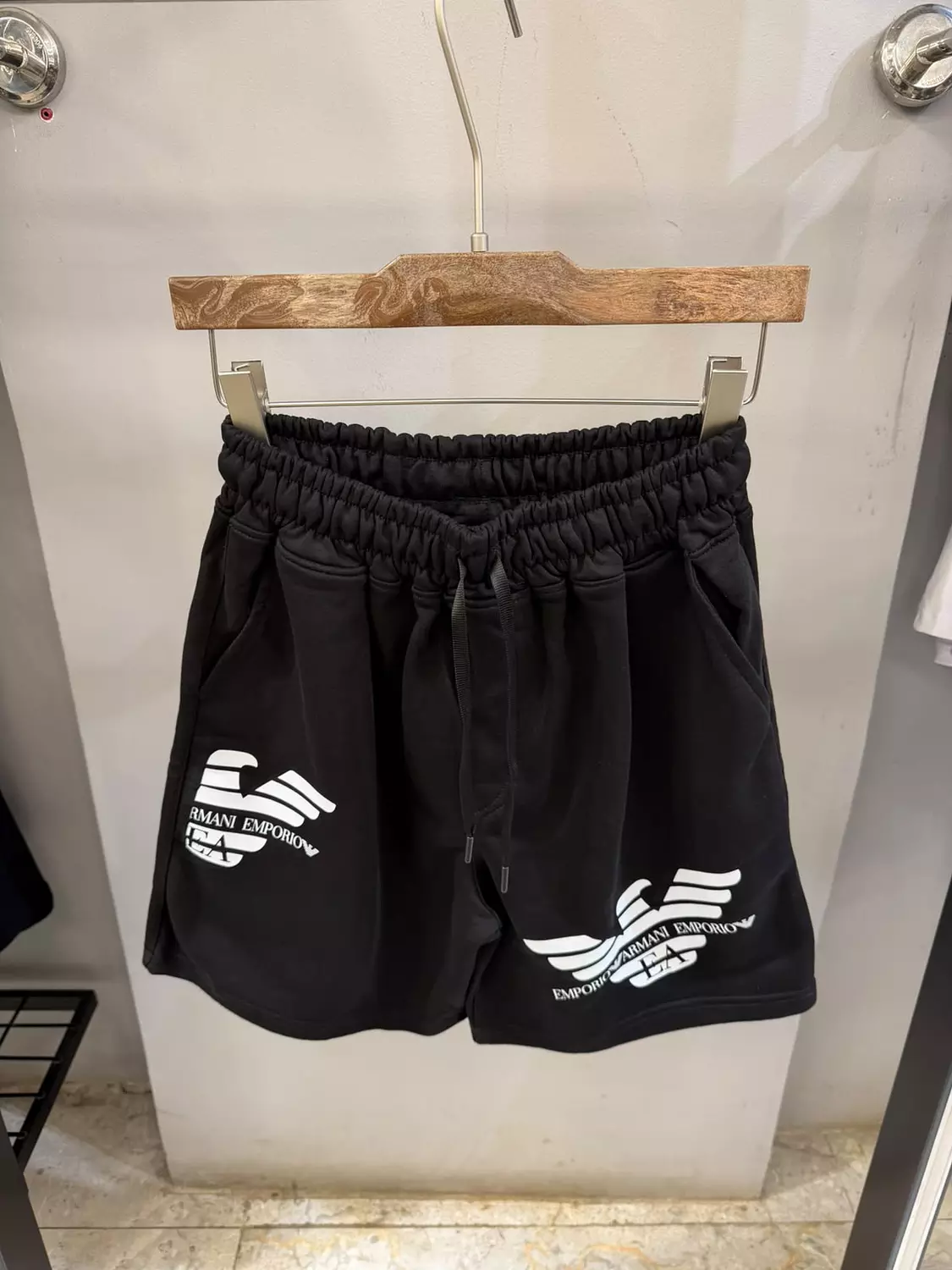 EMPORIO ARMANI SHORT \ 2375 image
