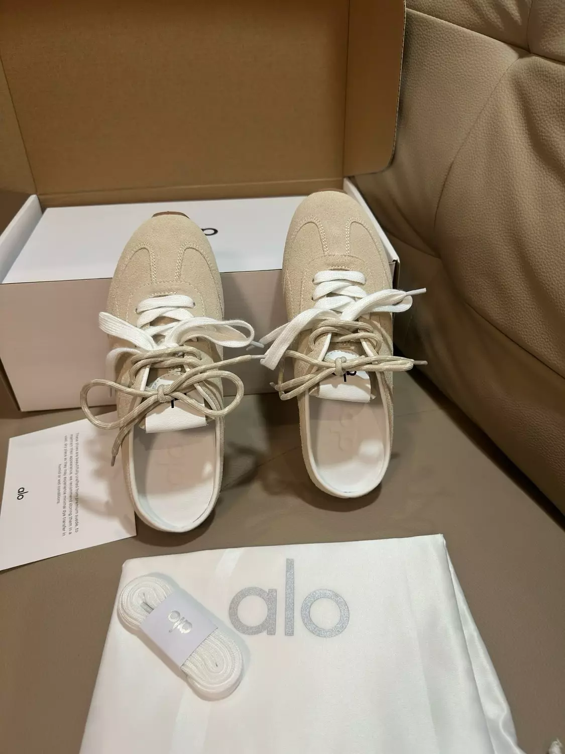 Alo shoes Beej 3