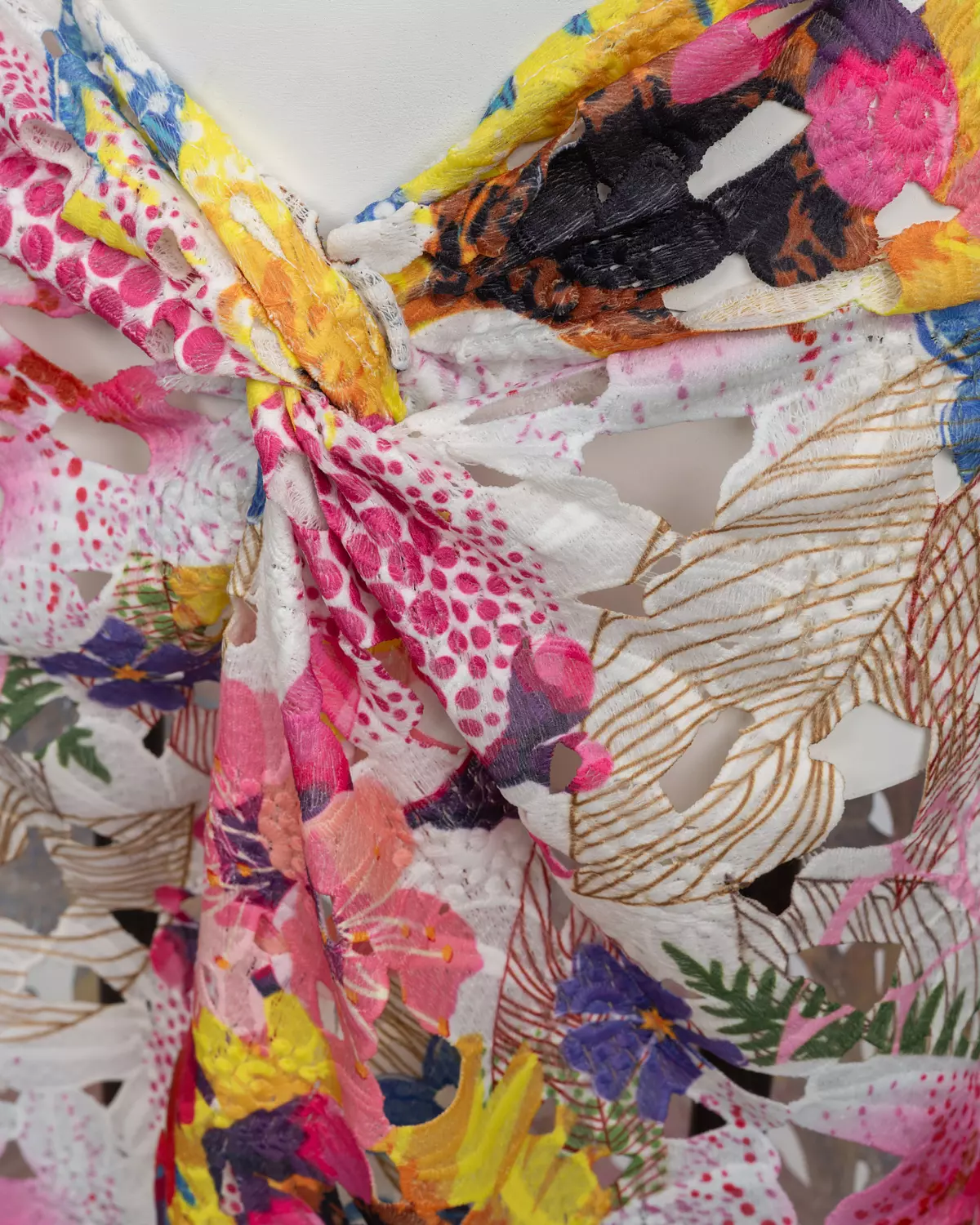 Vibrant Guipure Set 3