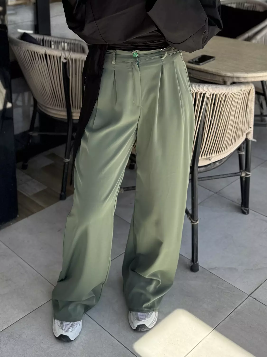  Elegant Olive Pants 	 image