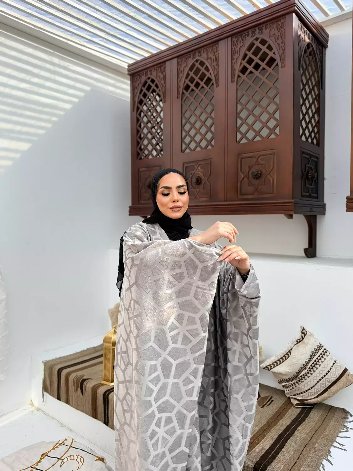 Layal Al-Fidda (Stone Grey) 3