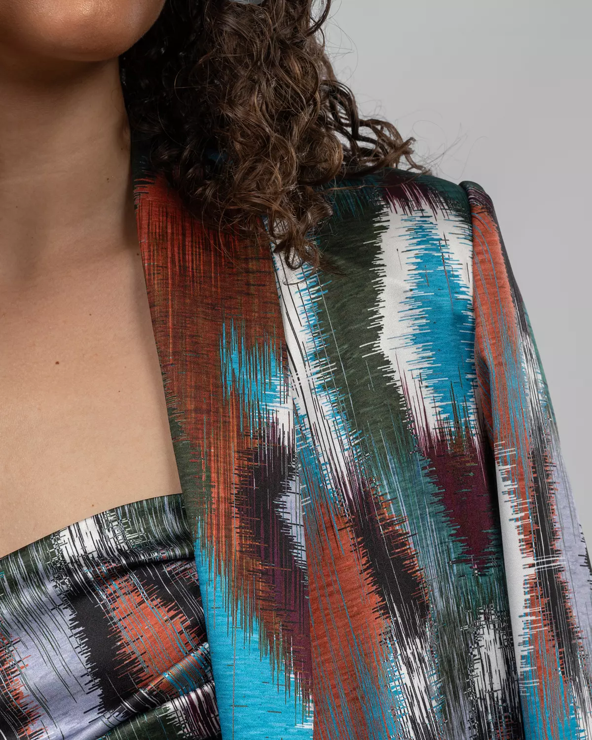 Multi-pattern blazer 6