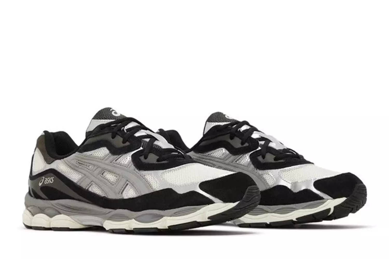 Asics Gel-NYC sneakers in black and white  4