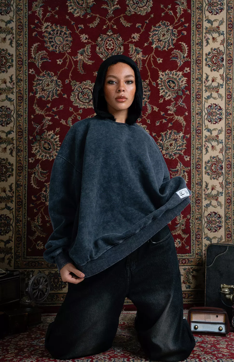 Washed gray Crewneck 1