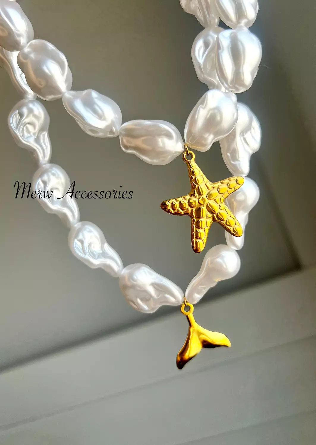 Unique pearl chocker 1