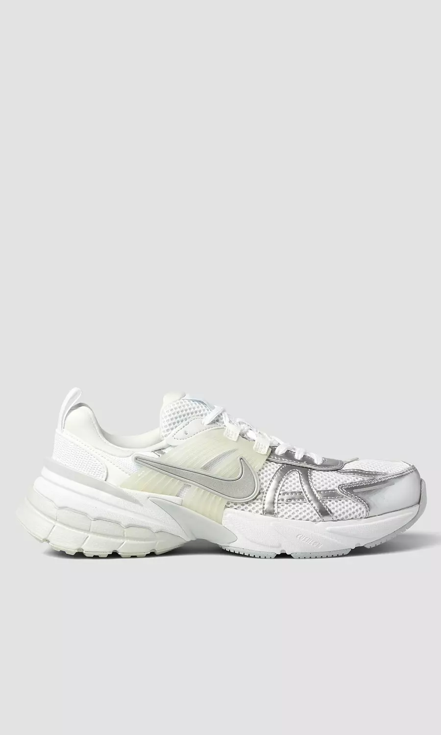 NIKE V2K Run White sneakers image