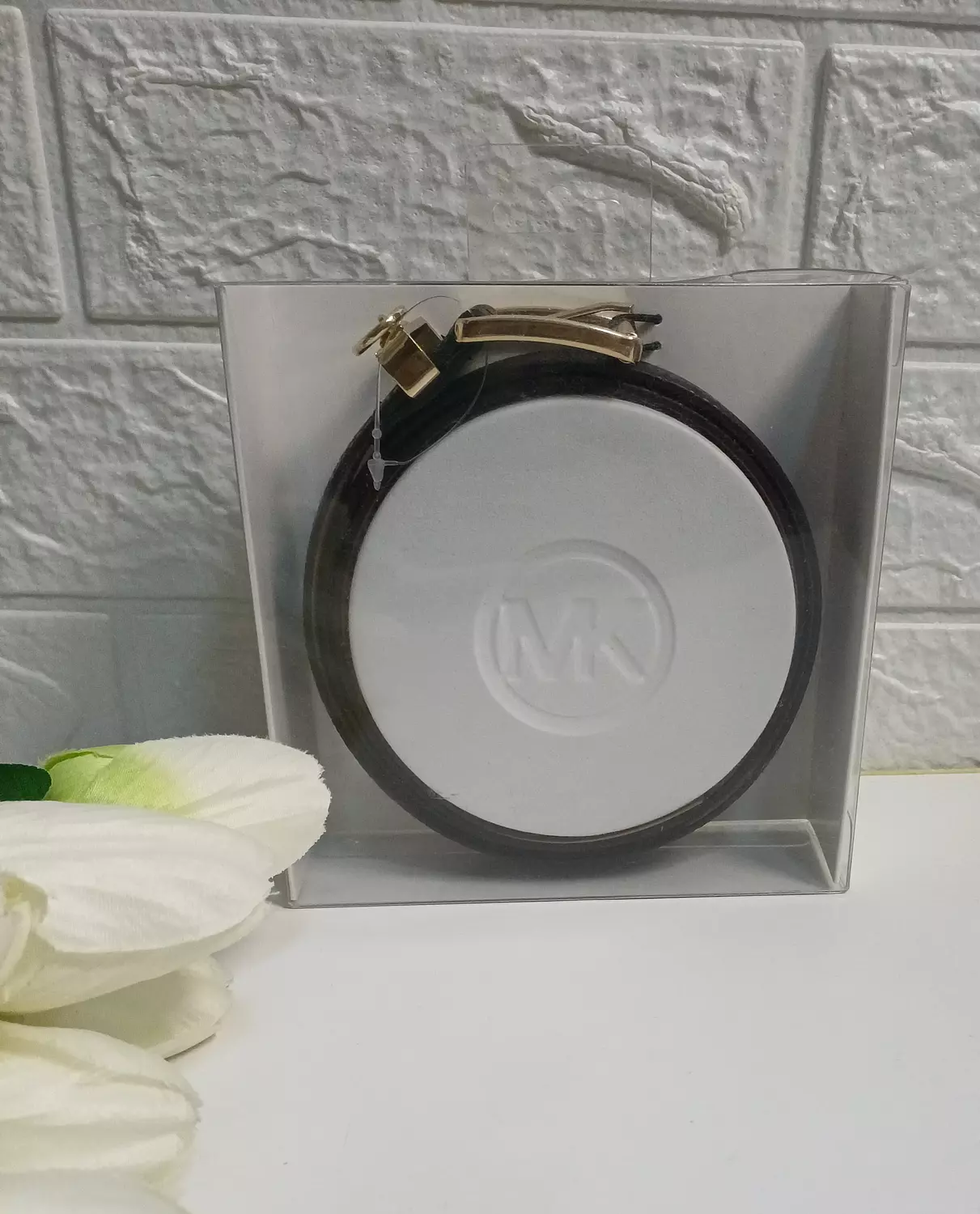 Michael kors (MK)Leather Belt image