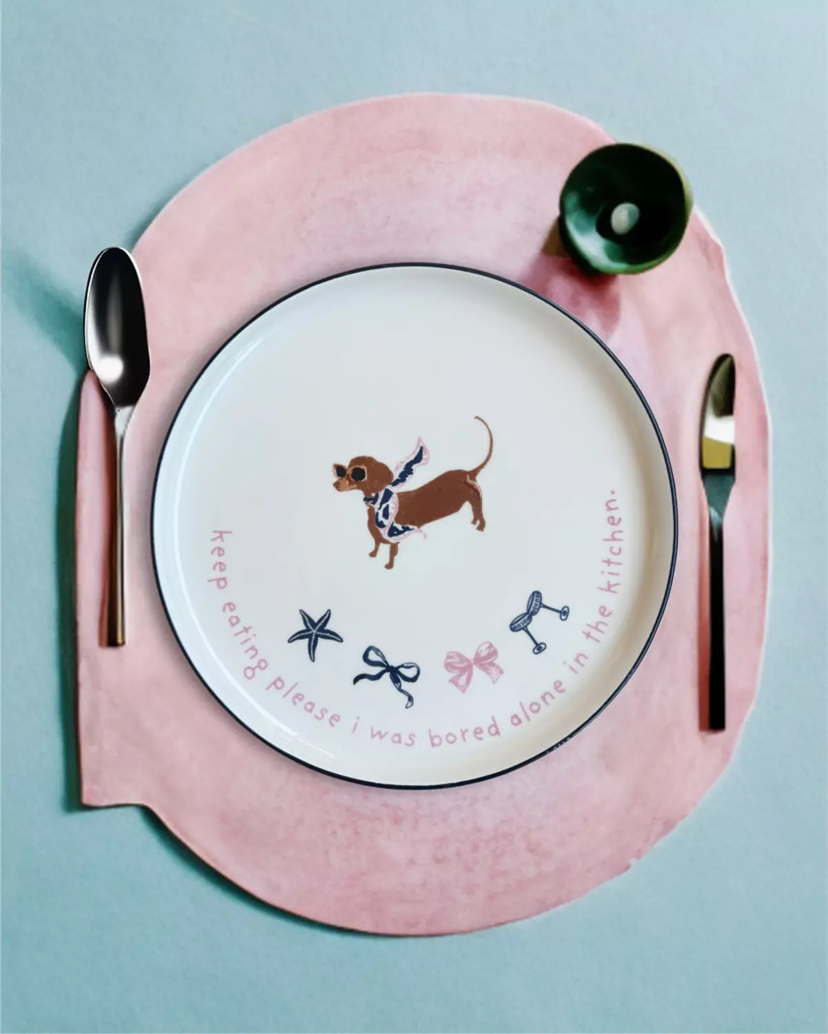 pretty bored pup plate image