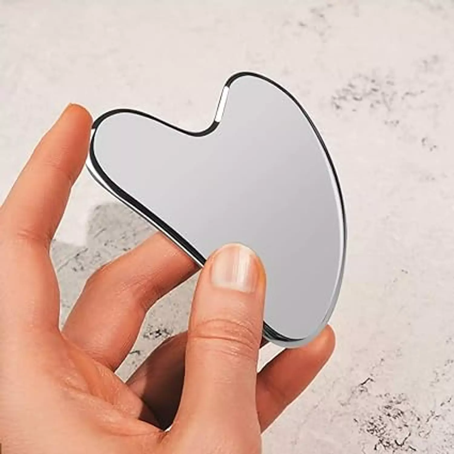 GUA SHA FACE MASSAGE image