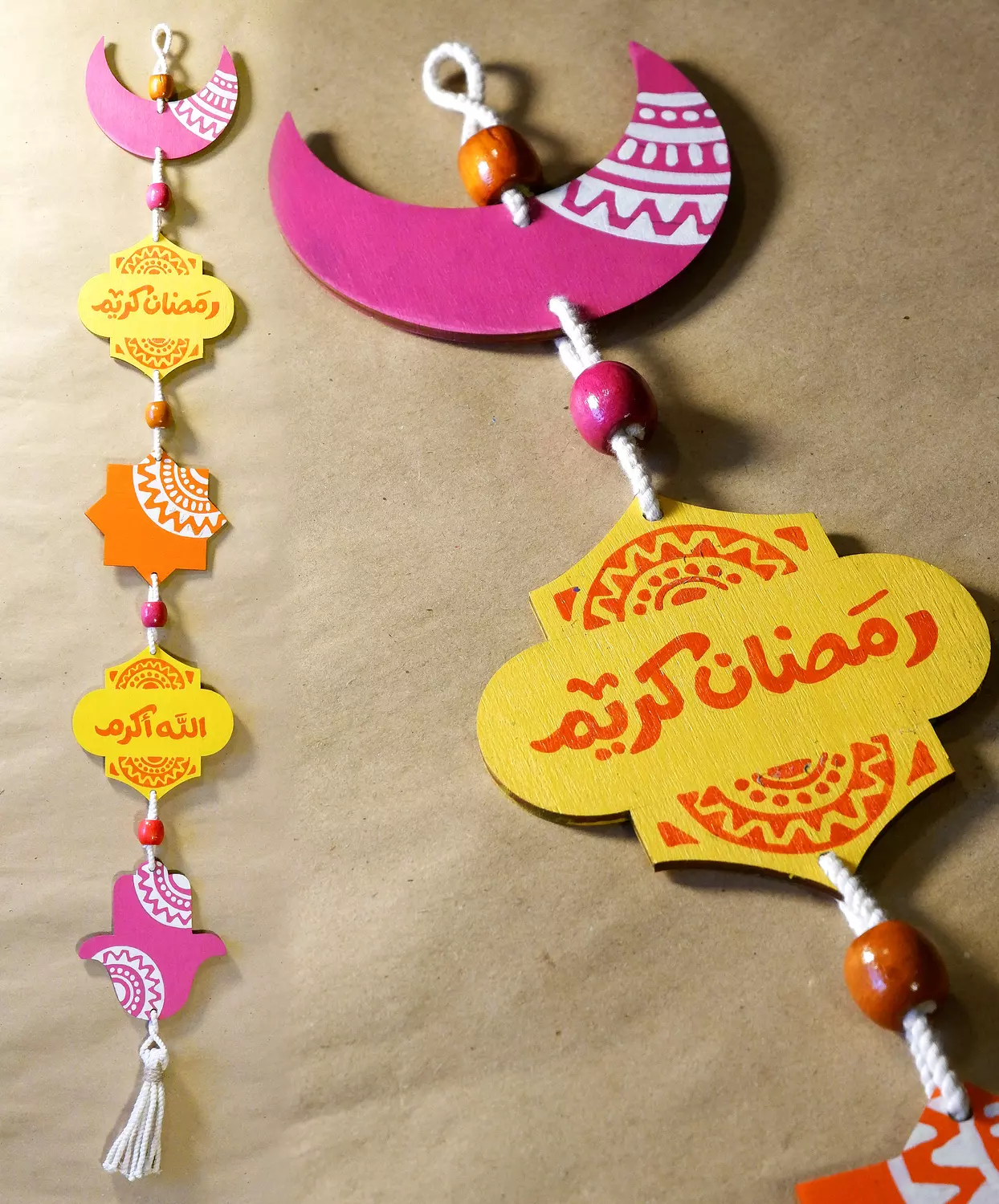 Ramadan hanger - 1/2 circle orange image