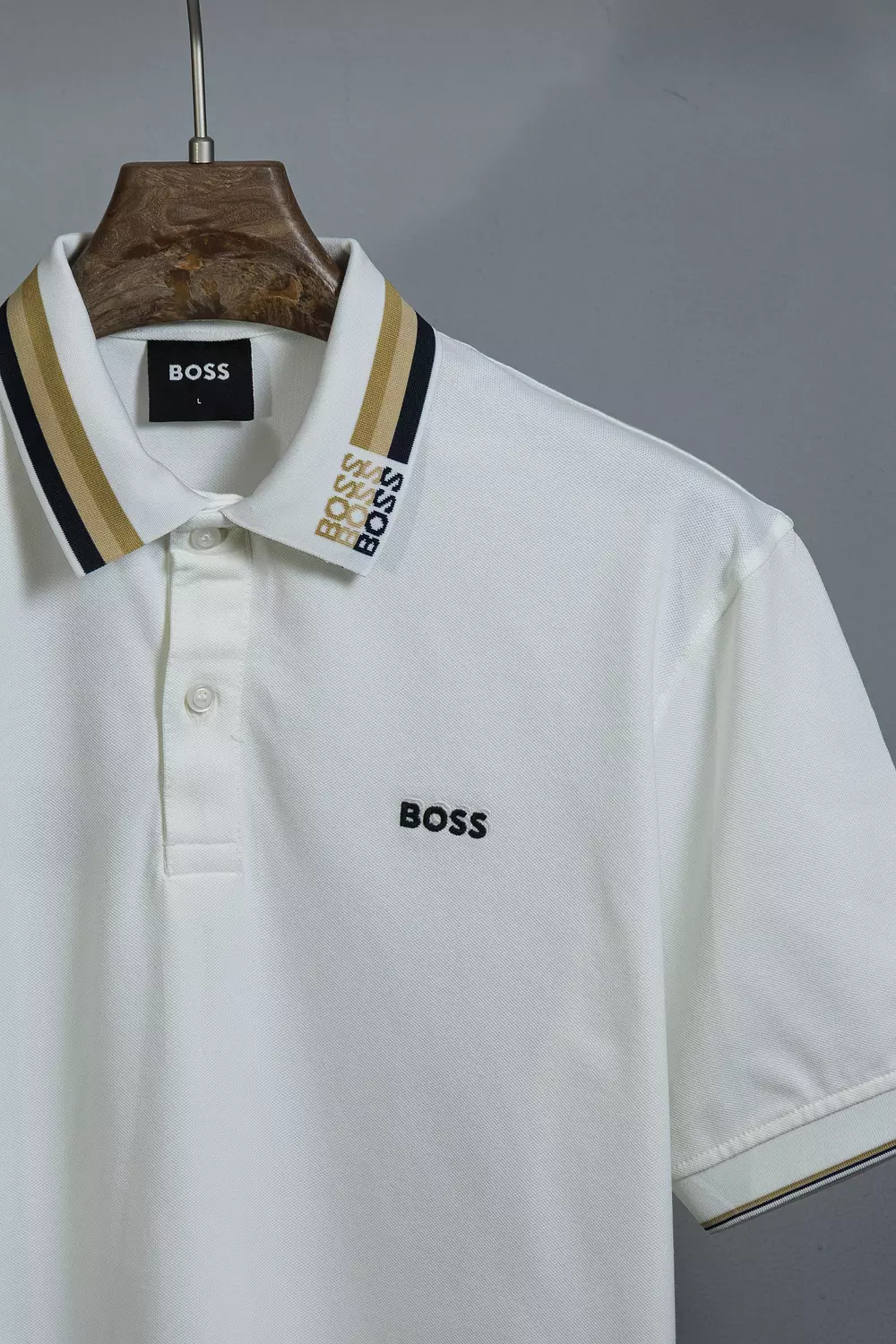 HUGO BOSS TSHIRT \ 2334 3