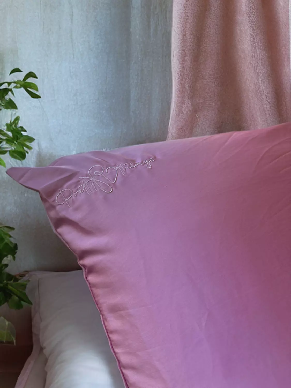 pretty silk pillowcase image