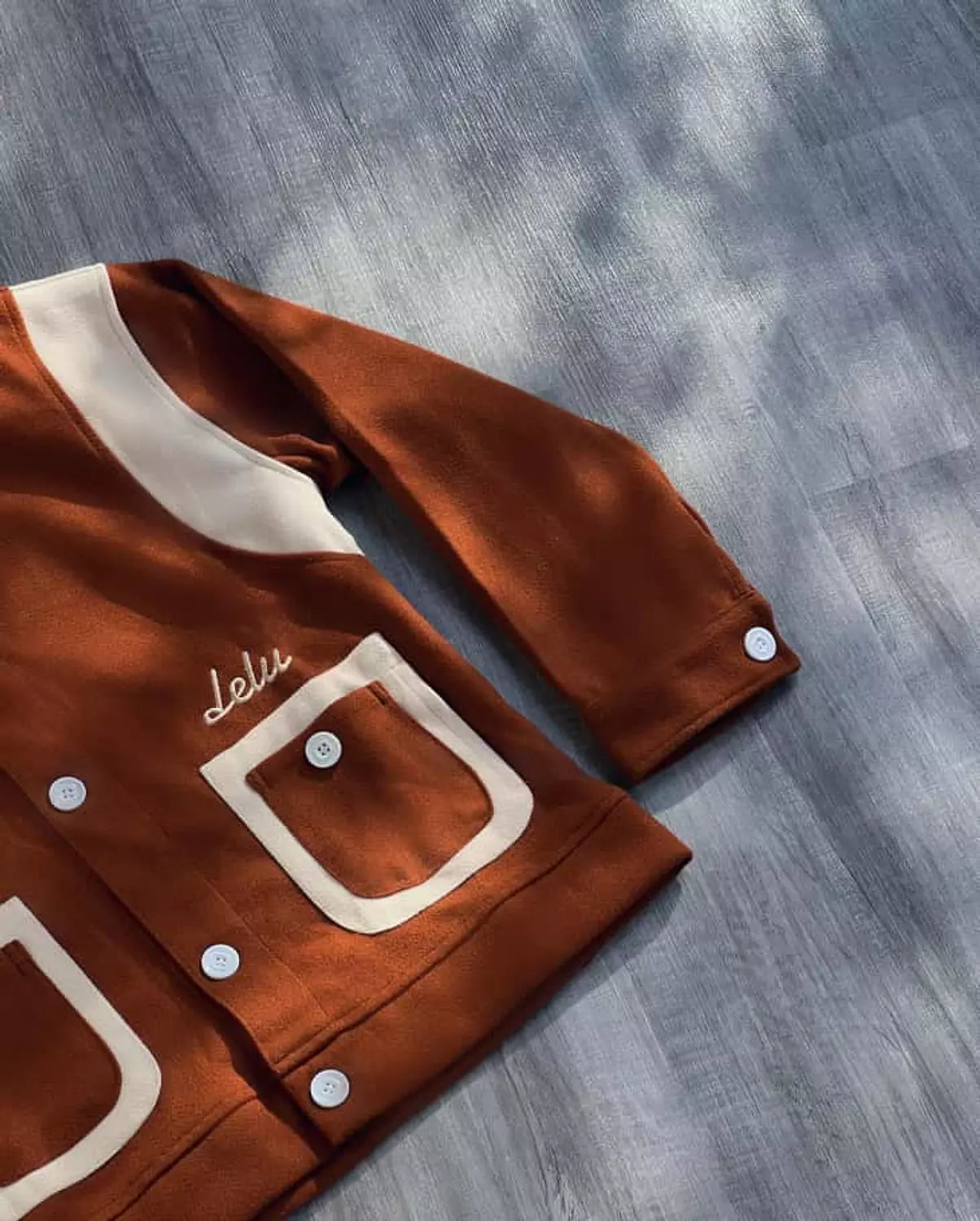 <p style="text-align: center"><br><span style="color: rgb(0, 0, 0)"><strong>Jacket - GO</strong></span></p>