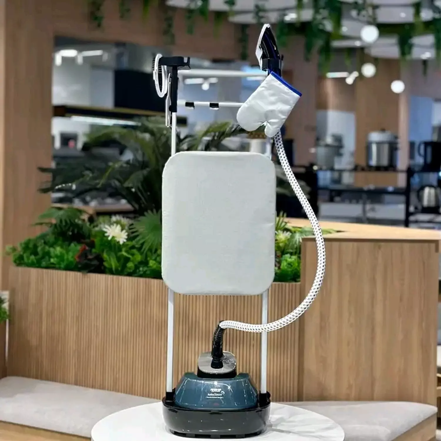 مكواه بخار ارشيا الألماني العموديه 2000 وات image