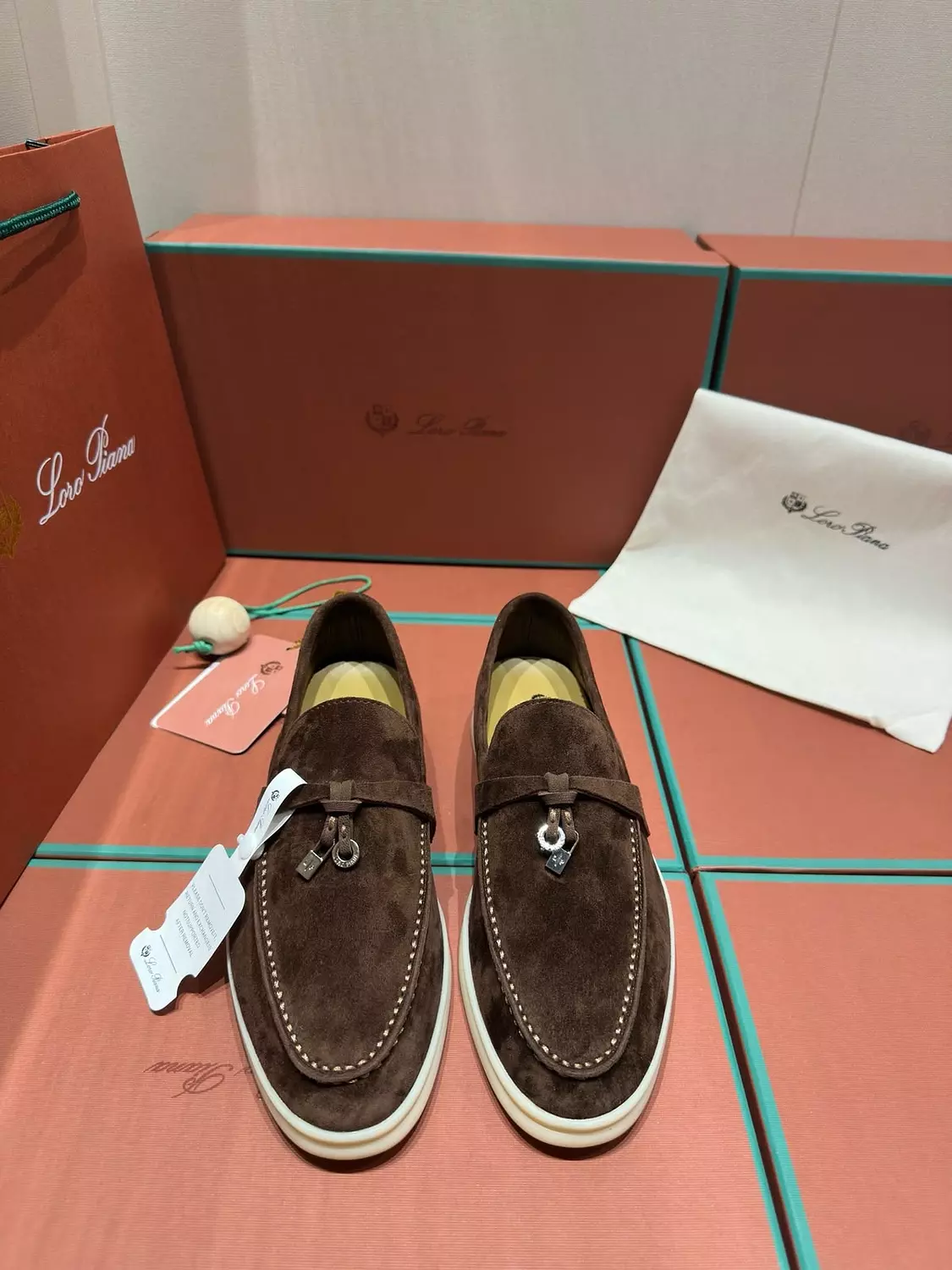 Loro Piana shoes Classic Tassel-Detail Flat Loafers   image