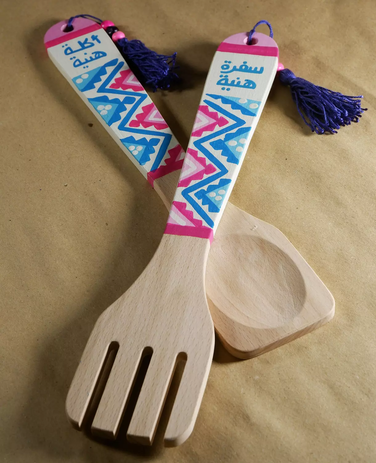 Fork & spoon - pyramids  fouchia image