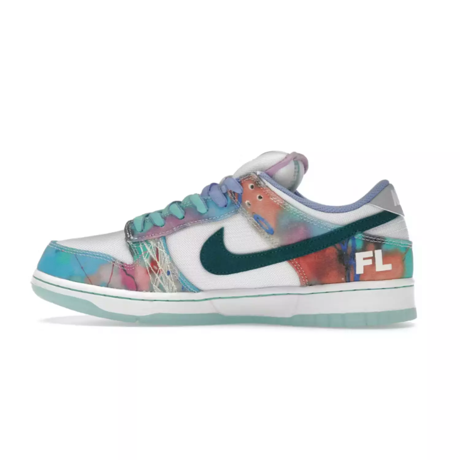 Nike SB Dunk Low x Future Laboratories Bleached Aqua  3