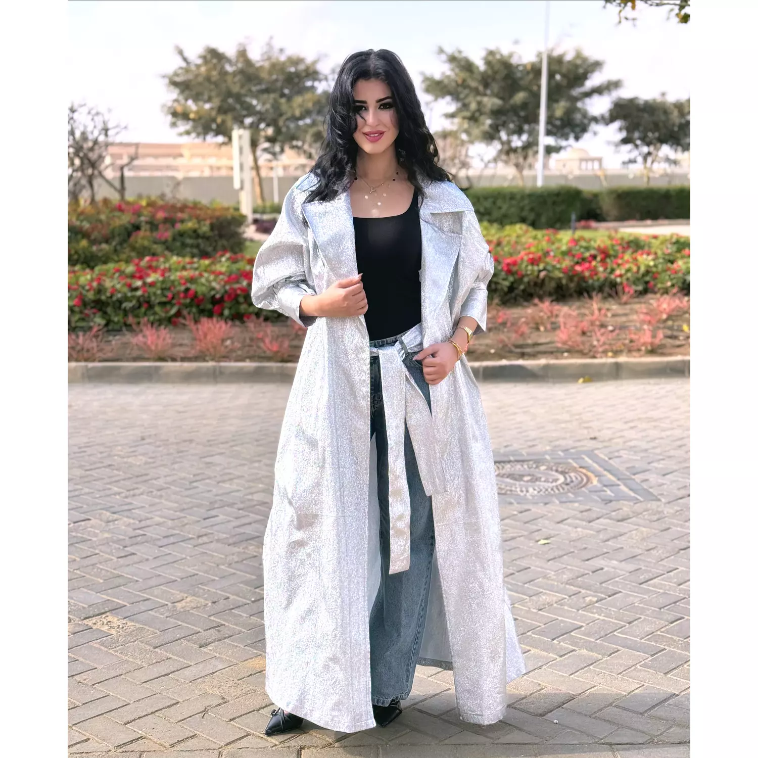 Farida silver  hover image
