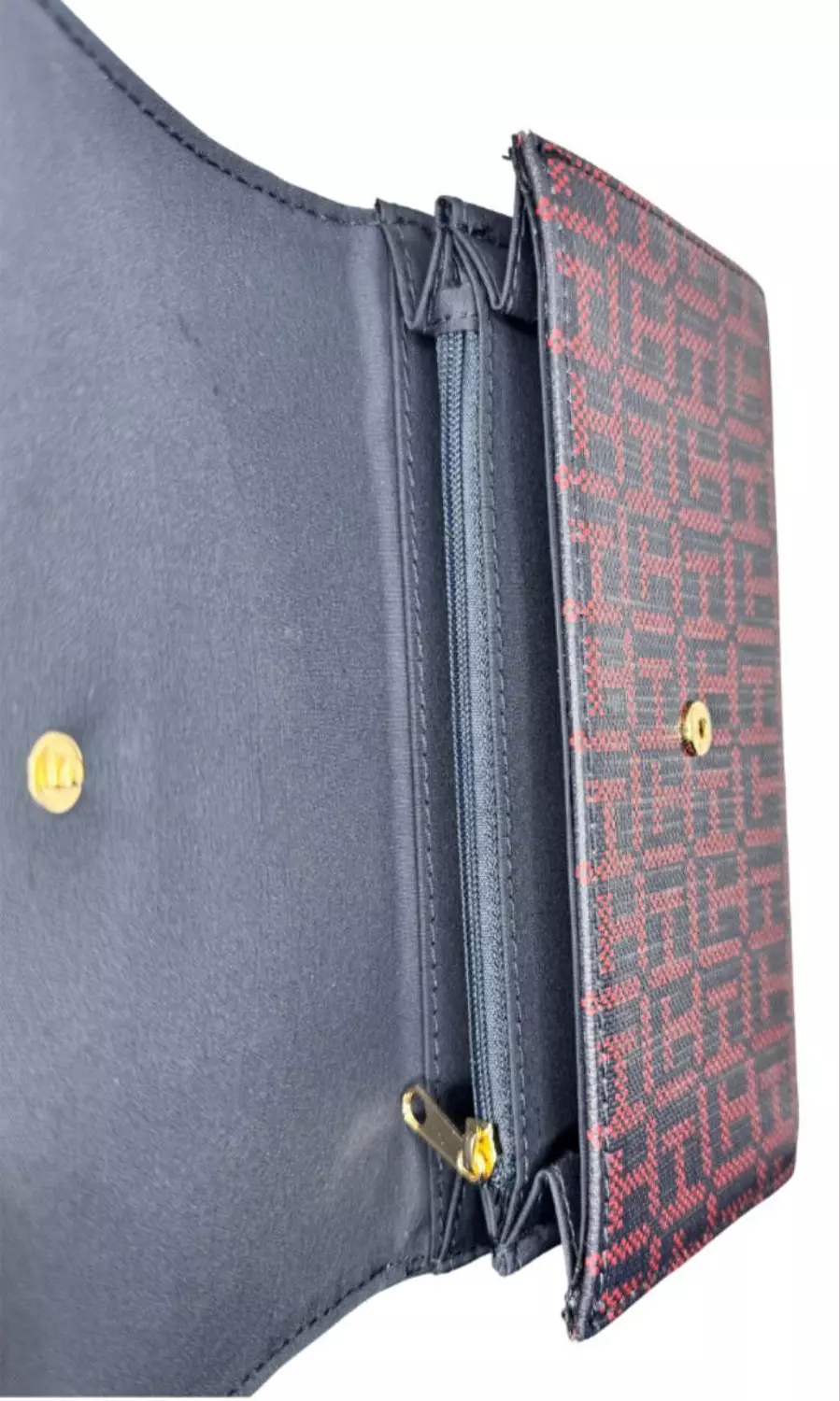 Tommy Hilfiger Women ’s Monogram Wallet 2