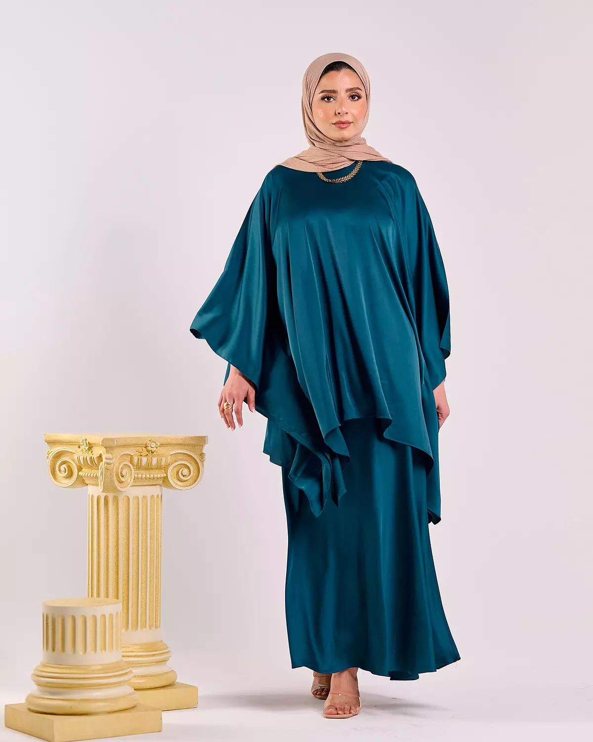 Soiree Suit in petroleum  4