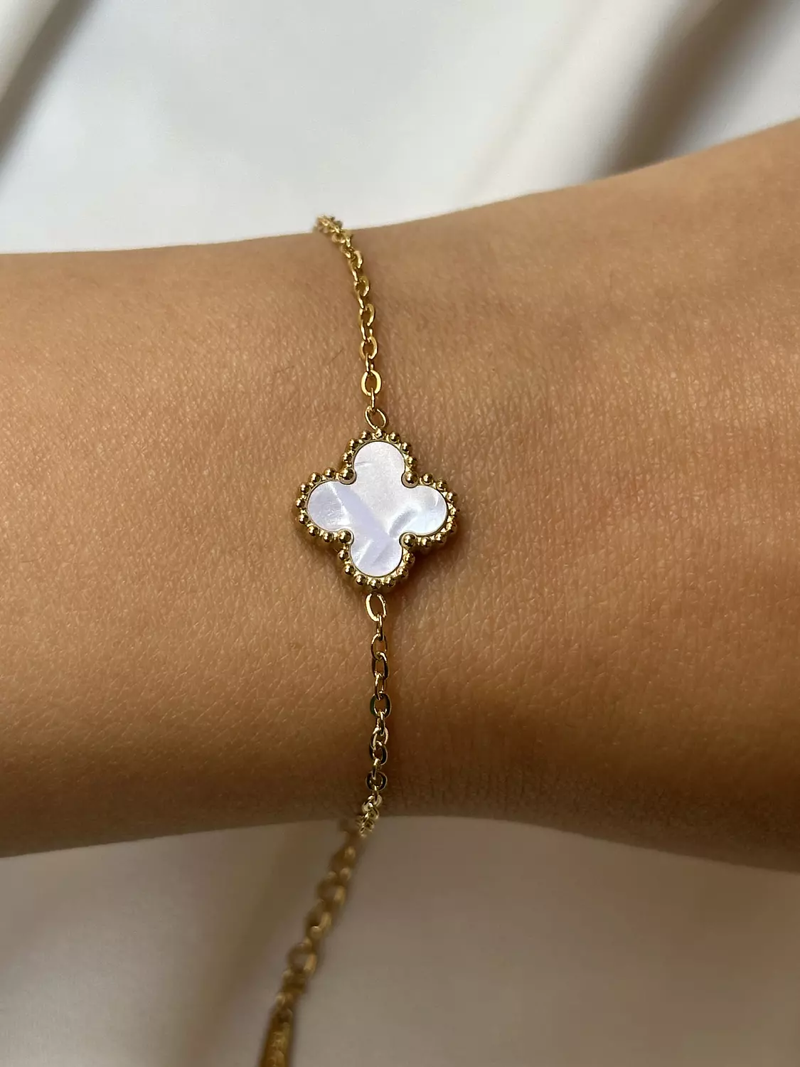Van Cleef Set hover image