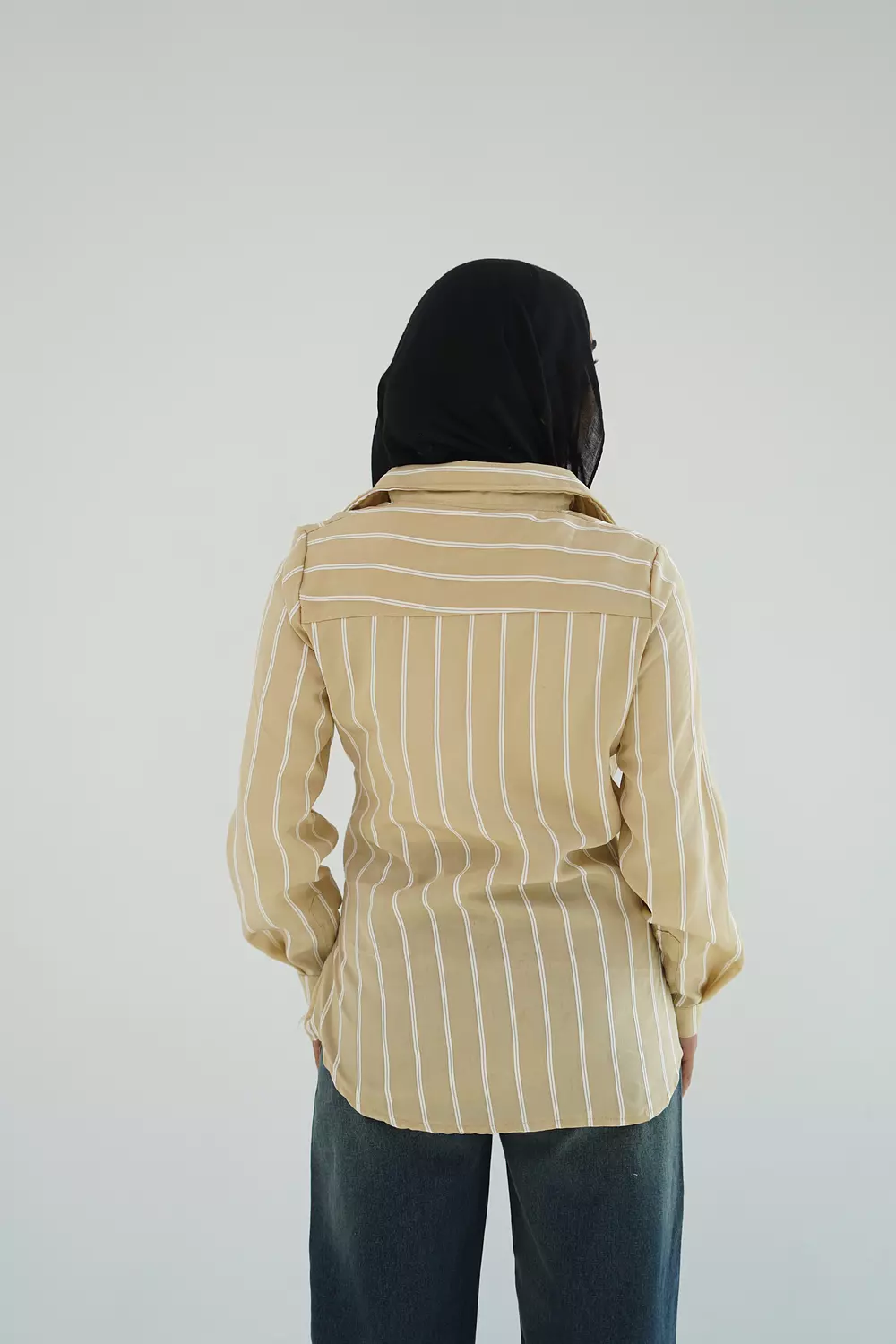 Beige long striped shirt with side tie  2
