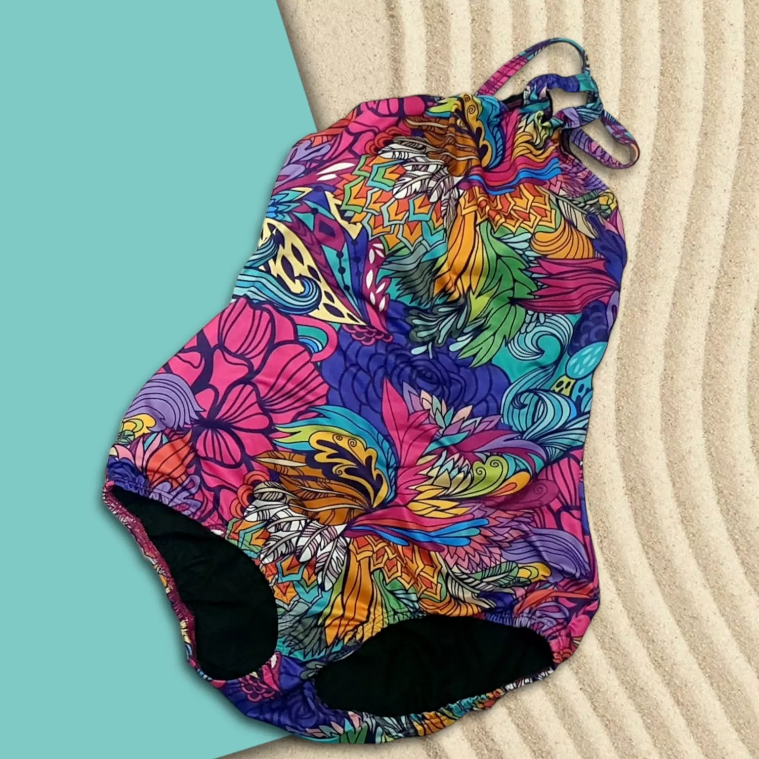 Diva Keyhole One Shoulder  4