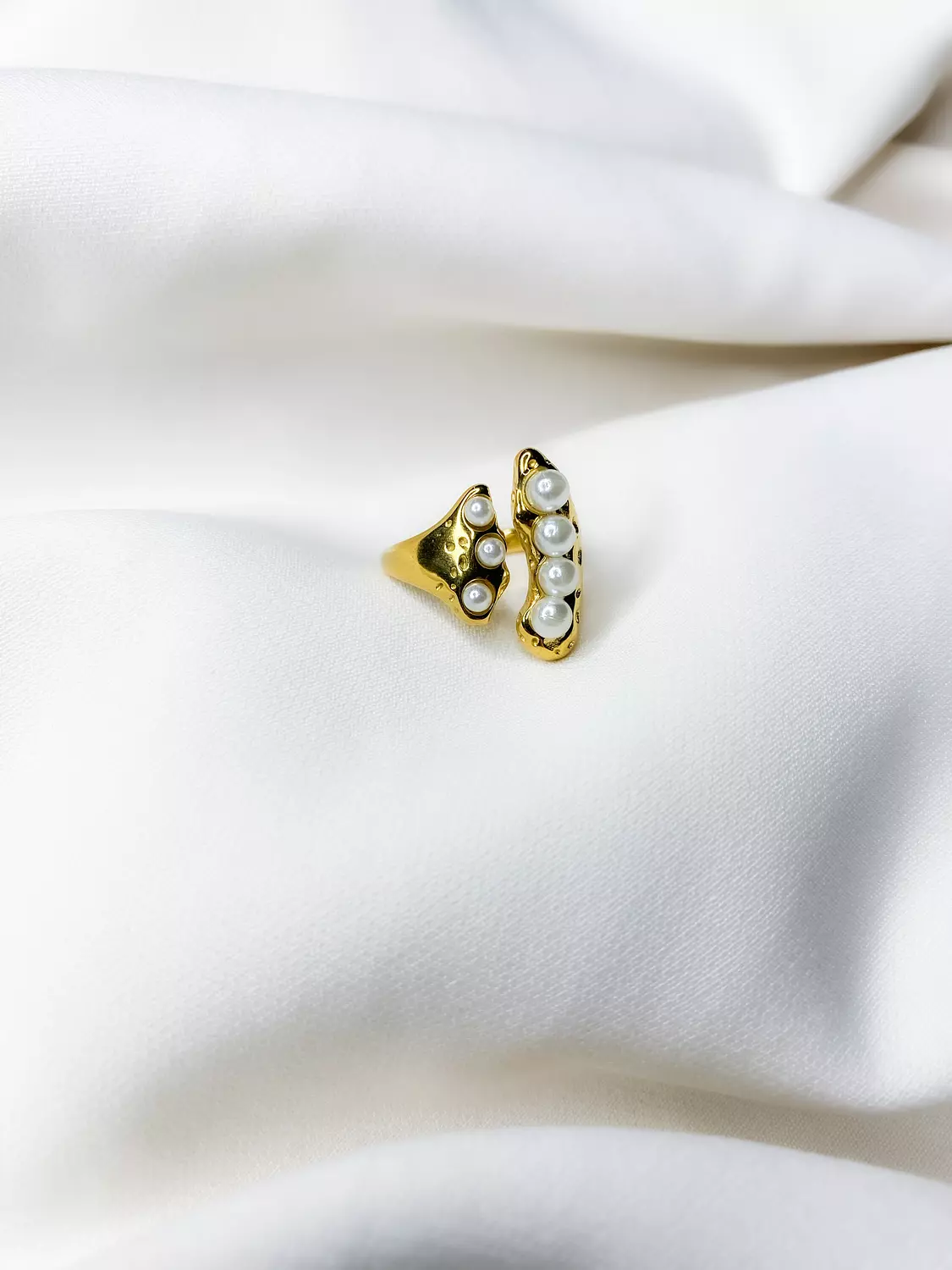 Glow Pearl Ring hover image