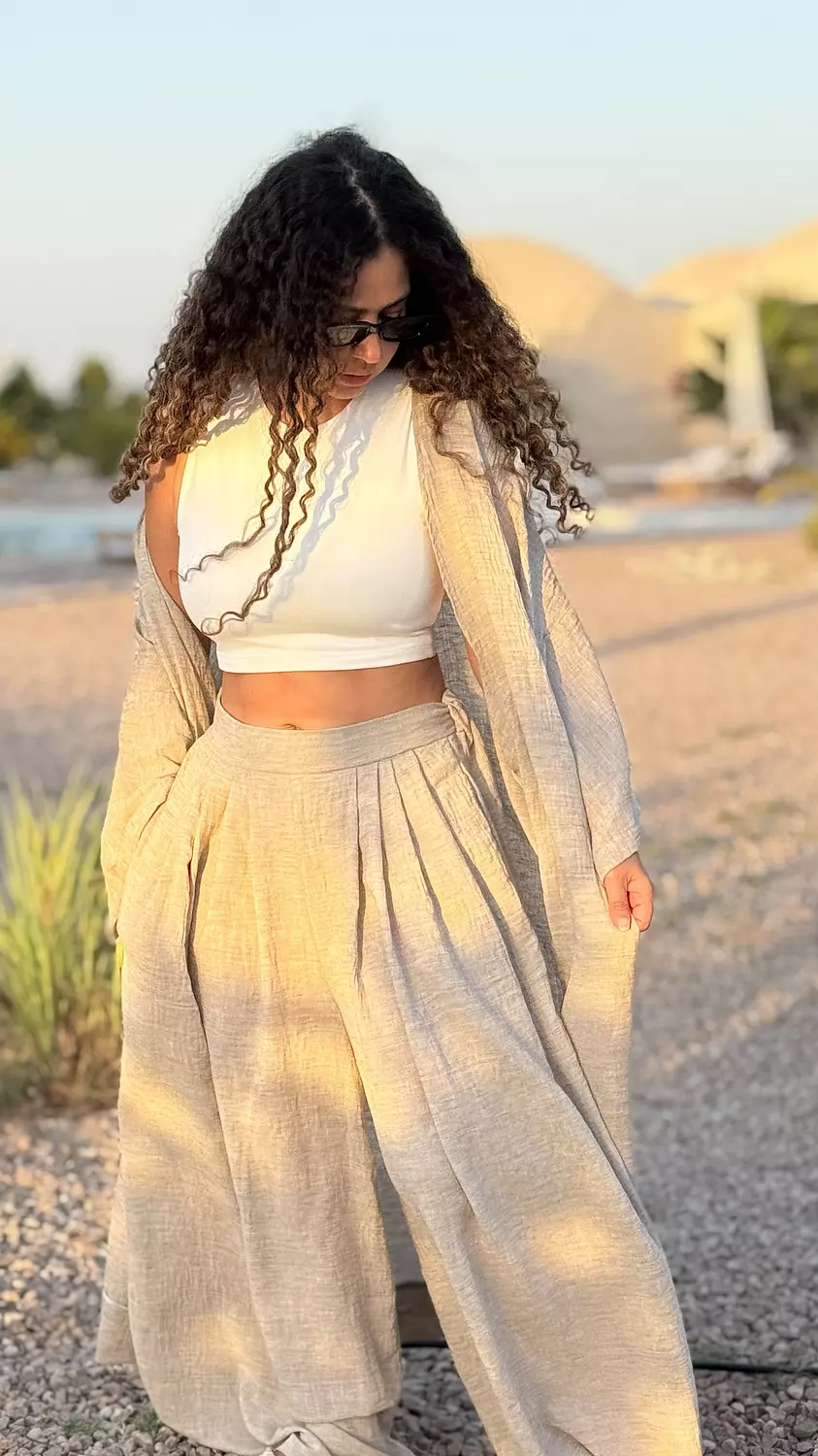 The Lightest Linen Set  1