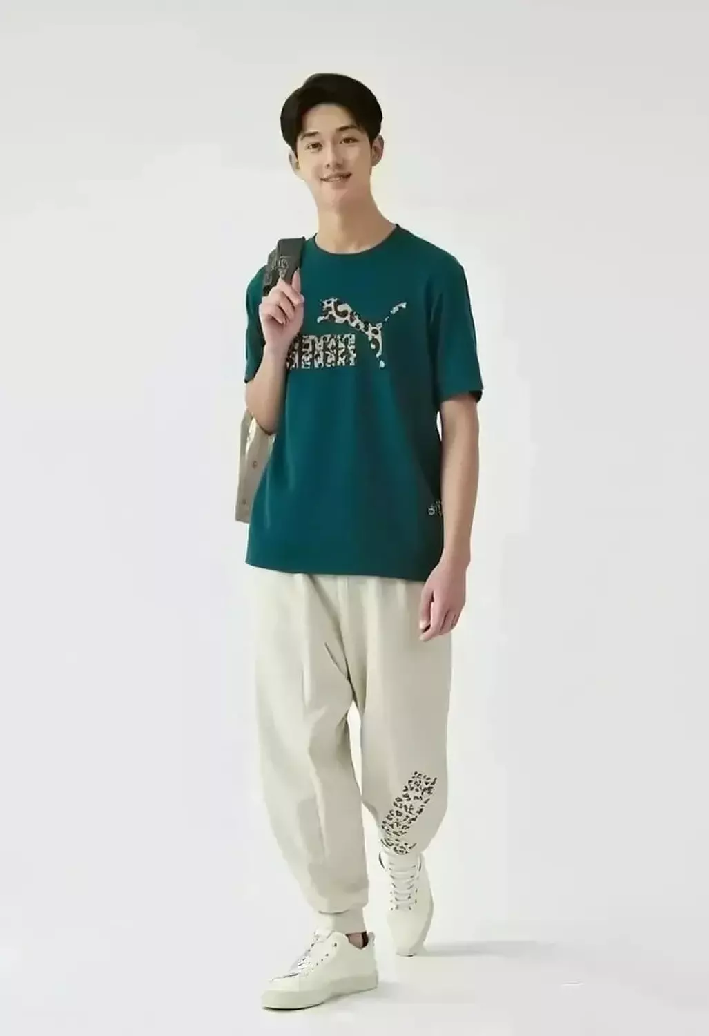Oversized T-shirt 7 image