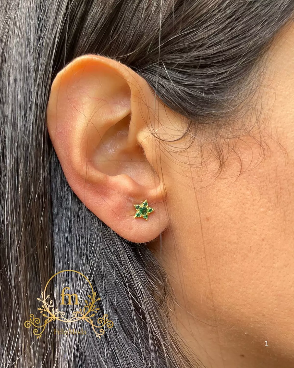 Green star silver earrings gold plated image