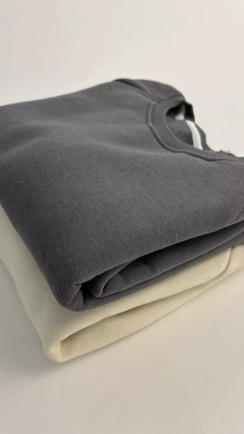 Basic sweatshirt  hover image