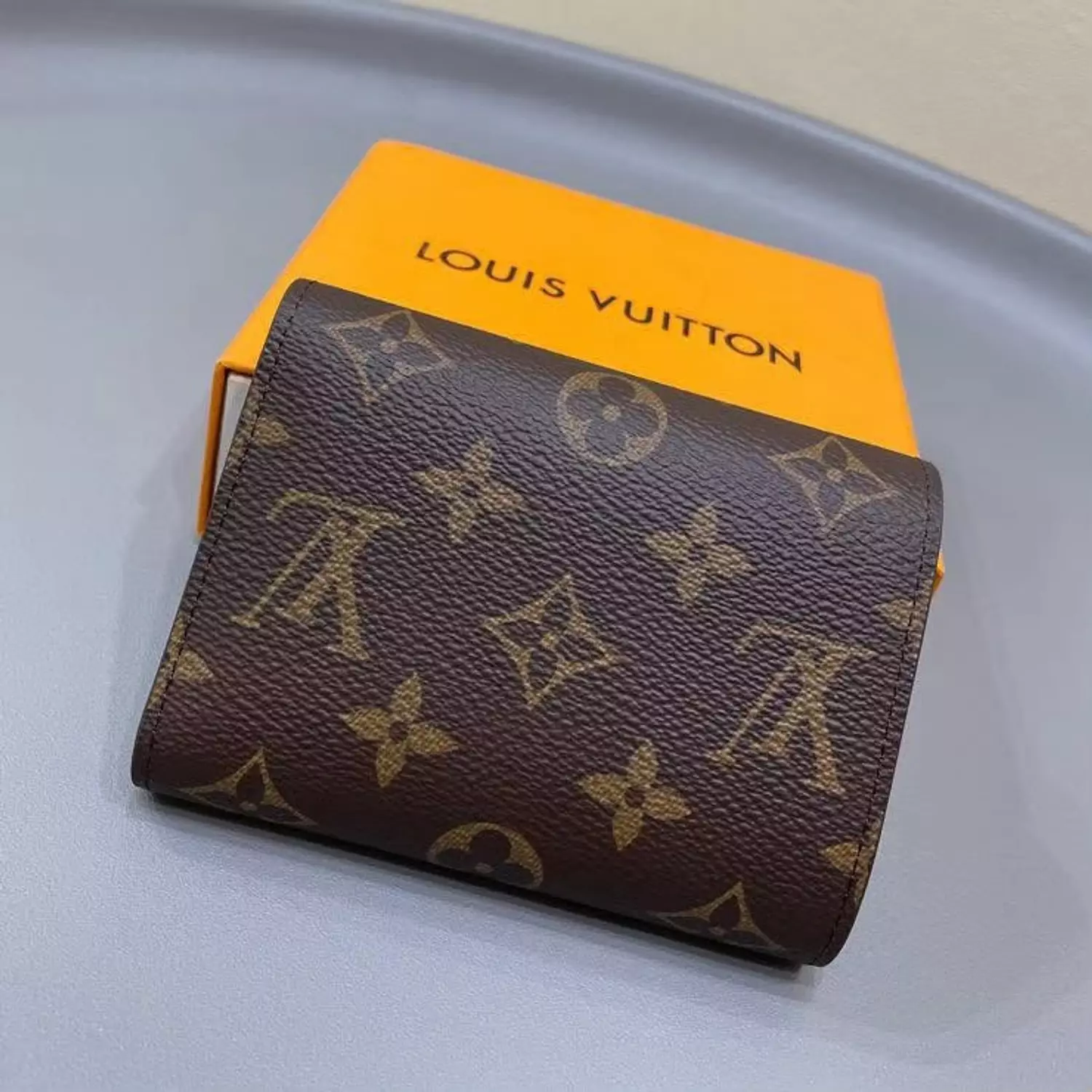Lv wallet 3
