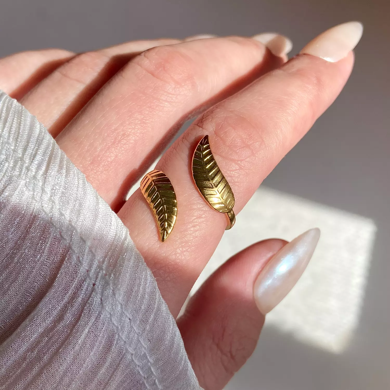 2 small tree leaves stainless steel ring image