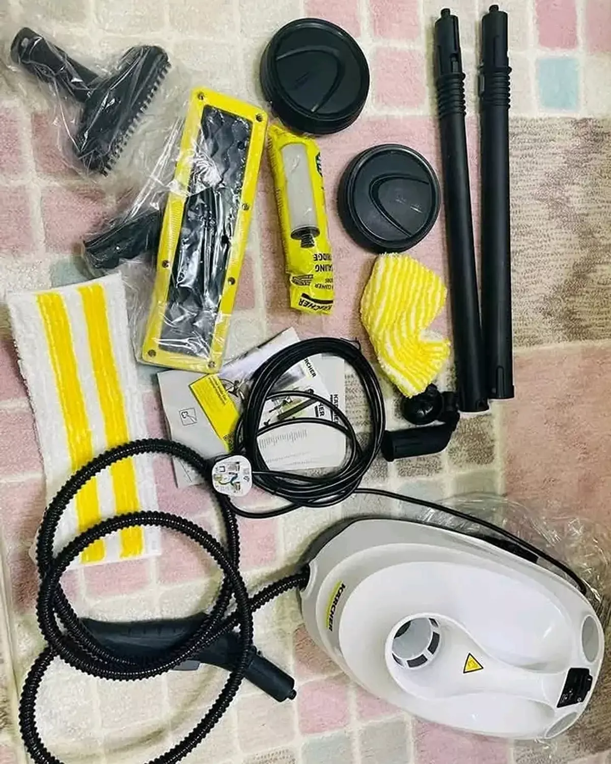 Karcher SC3 steam cleaner 4