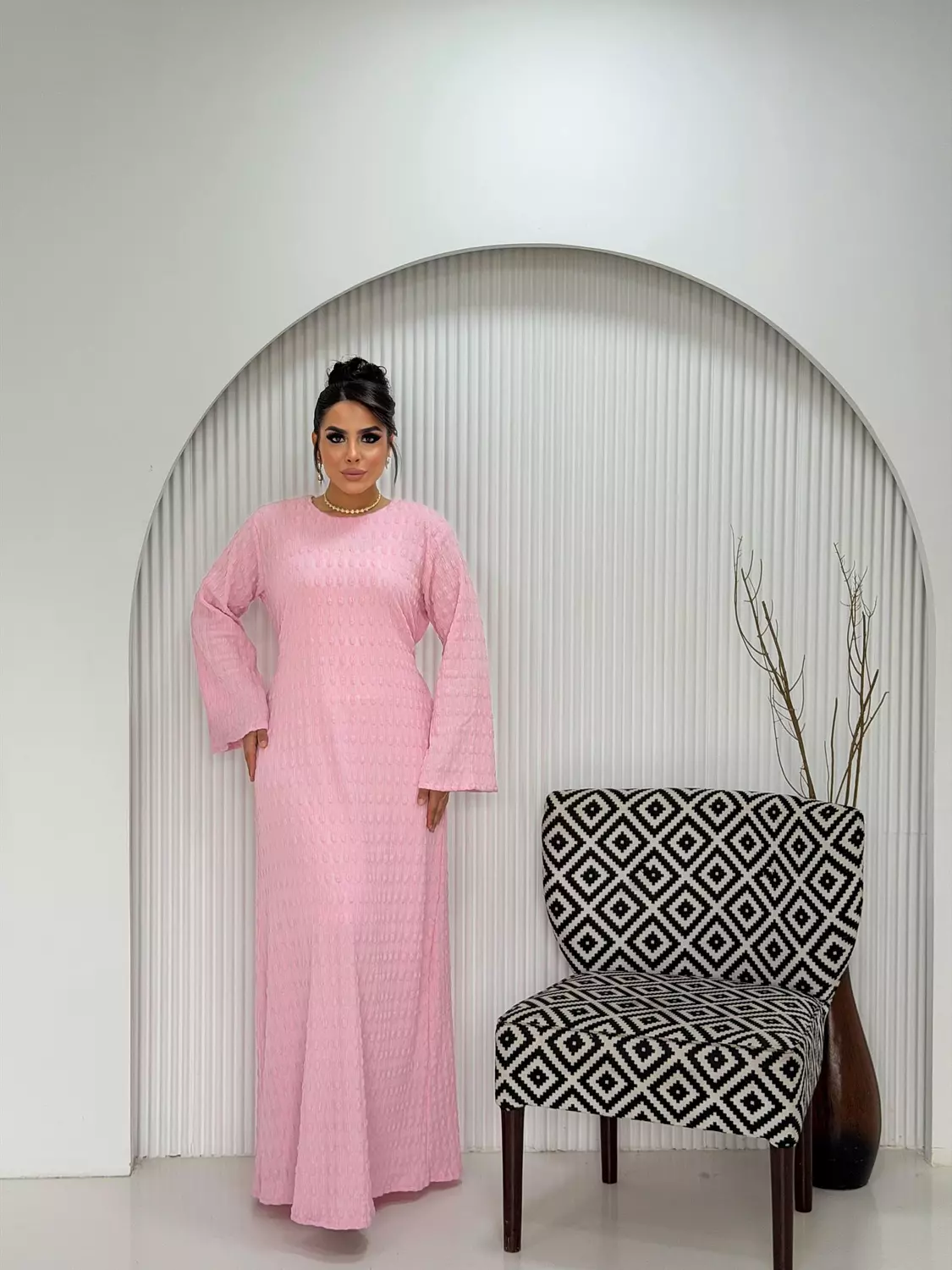 Allure Textured Dress In Blush Pink 🎀 image