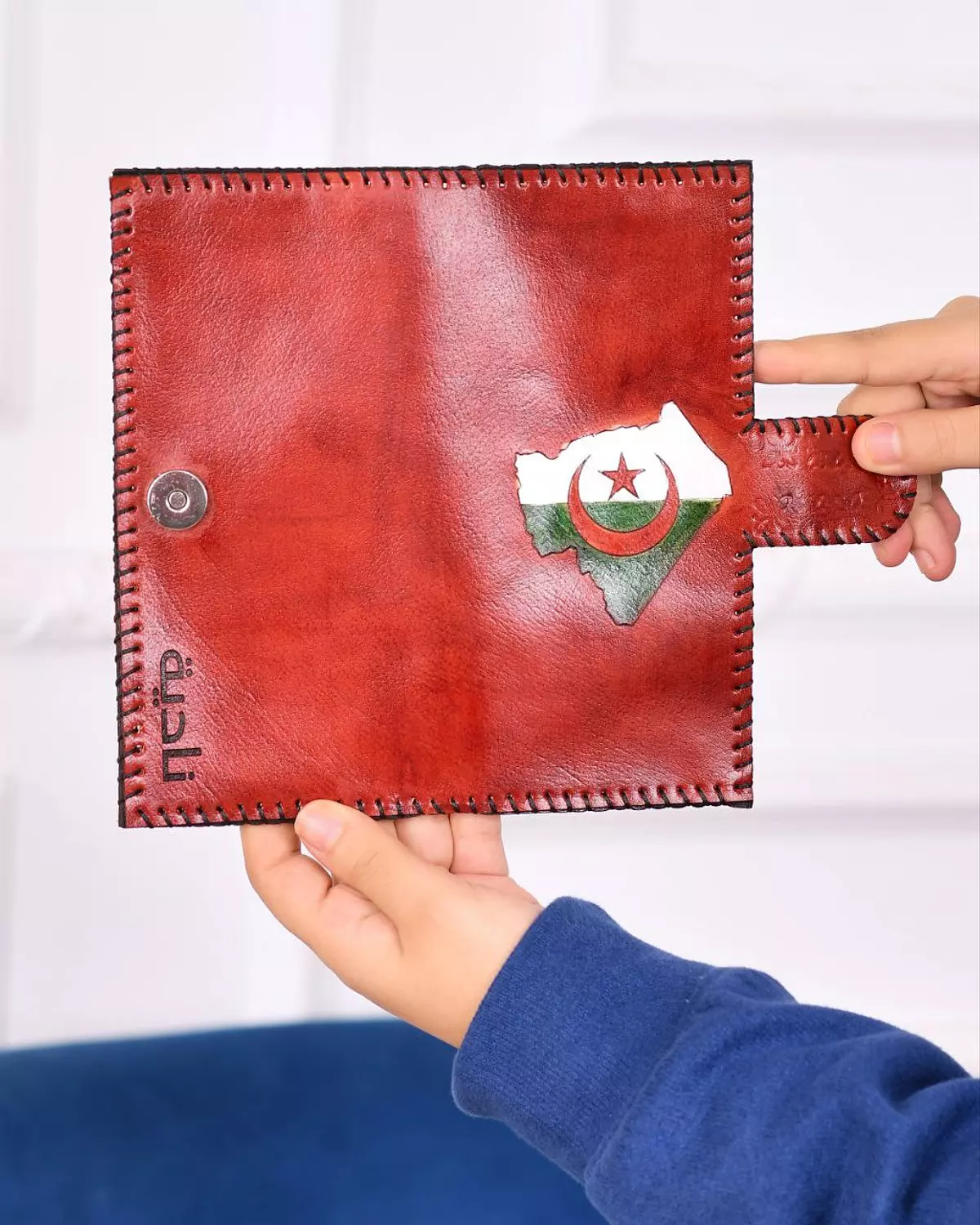 flag wallet 4