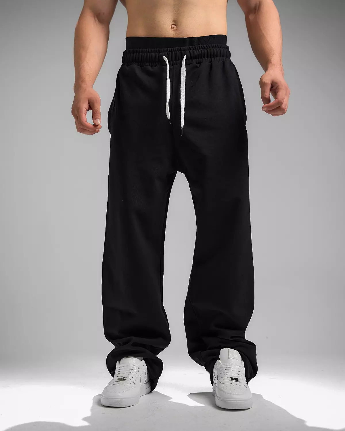 CLASSIC BAGGY SWEATS- black image