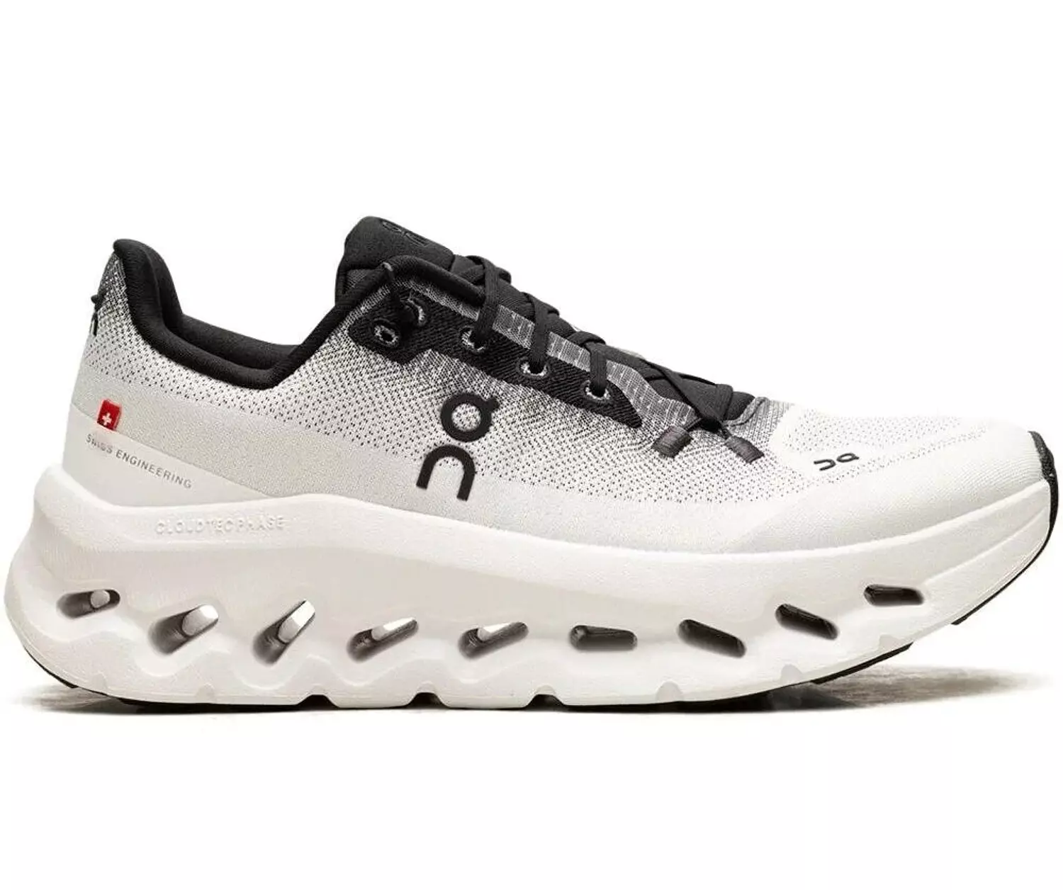 On Running Cloud tilt Black Ivory image