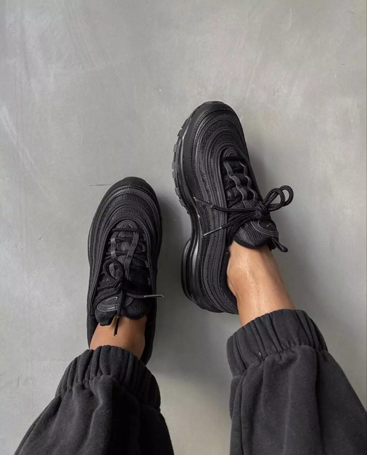 Air max 97 Full Black Reflective  4